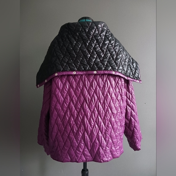 HACHE Italy Purple/ Black Quilted Jacket Size 44/ M - Picture 3 of 16
